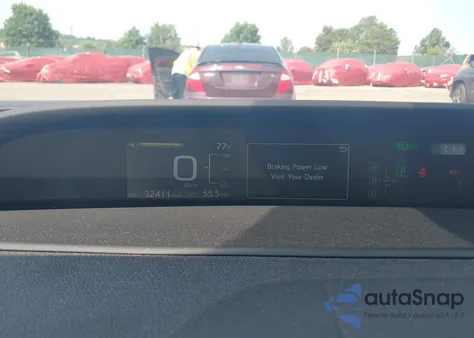 2018 Toyota Prius Four z USA, uszkodzony, nr VIN JTDKARFU0J3554627